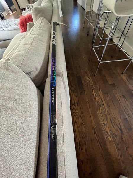 CCM Ribcor Trigger 7 Pro Junior