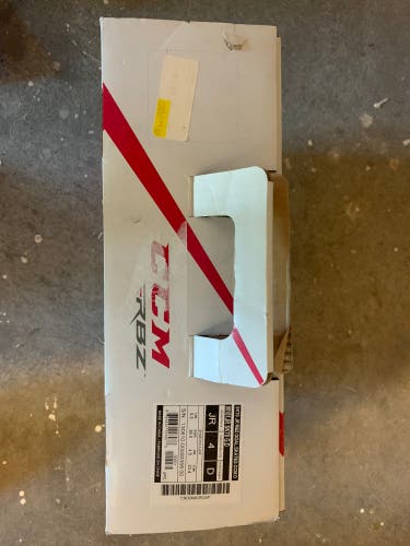 New CCM Regular Width Size 4 RBZ Hockey Goalie Skates