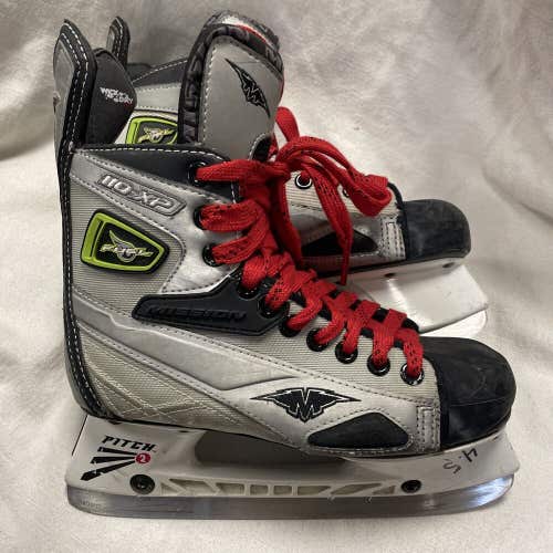 Junior Size 4.5EE MISSION 110-XP FUEL ICE HOCKEY SKATES