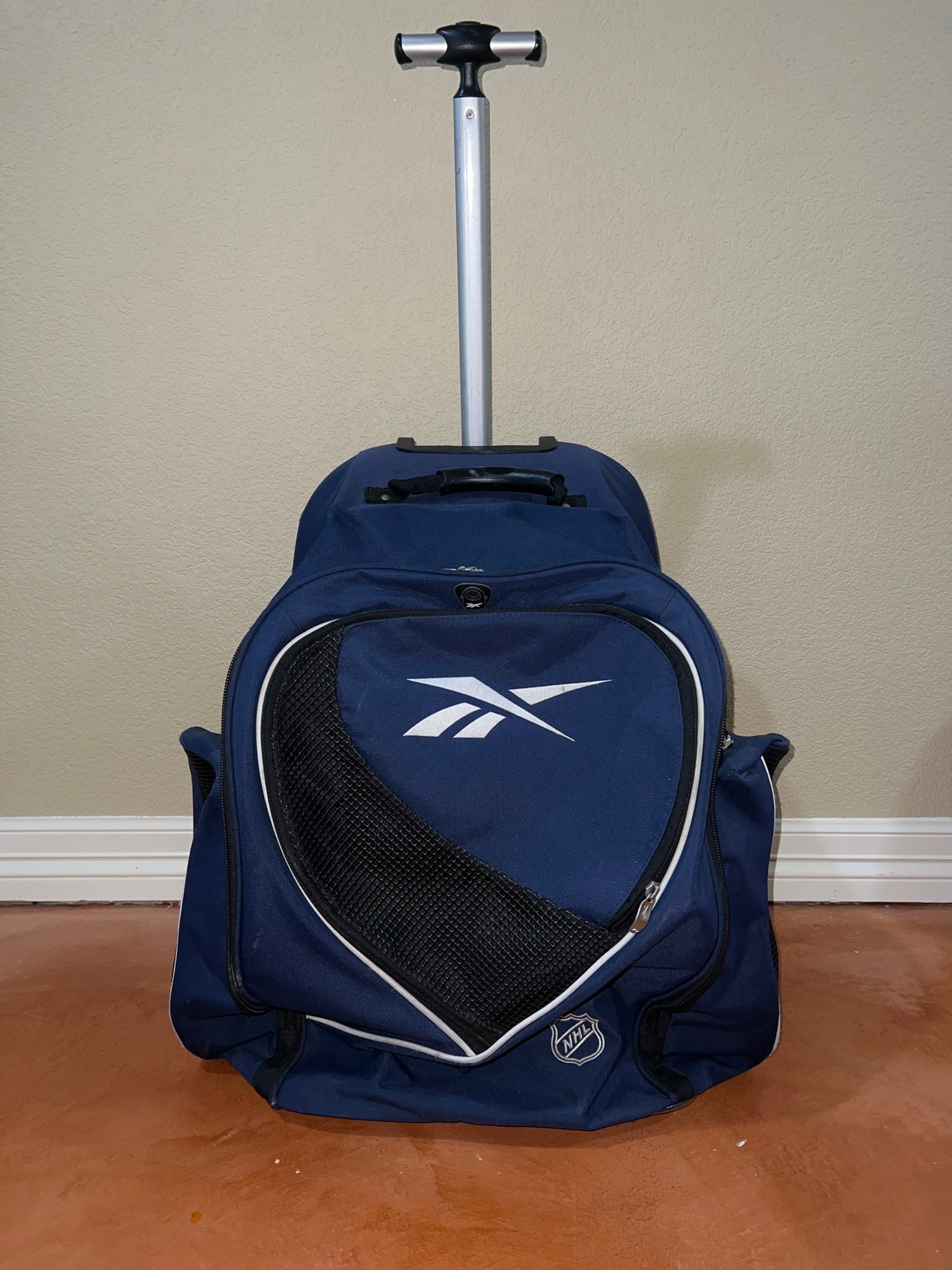 Reebok 10K Backpack Wheel Bag - Senior