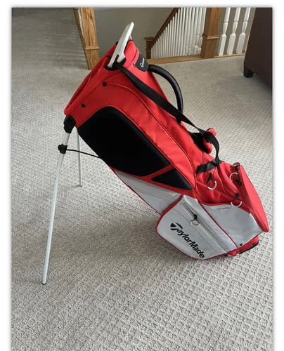 Taylor Made 2021 FlexTech Stand Bag