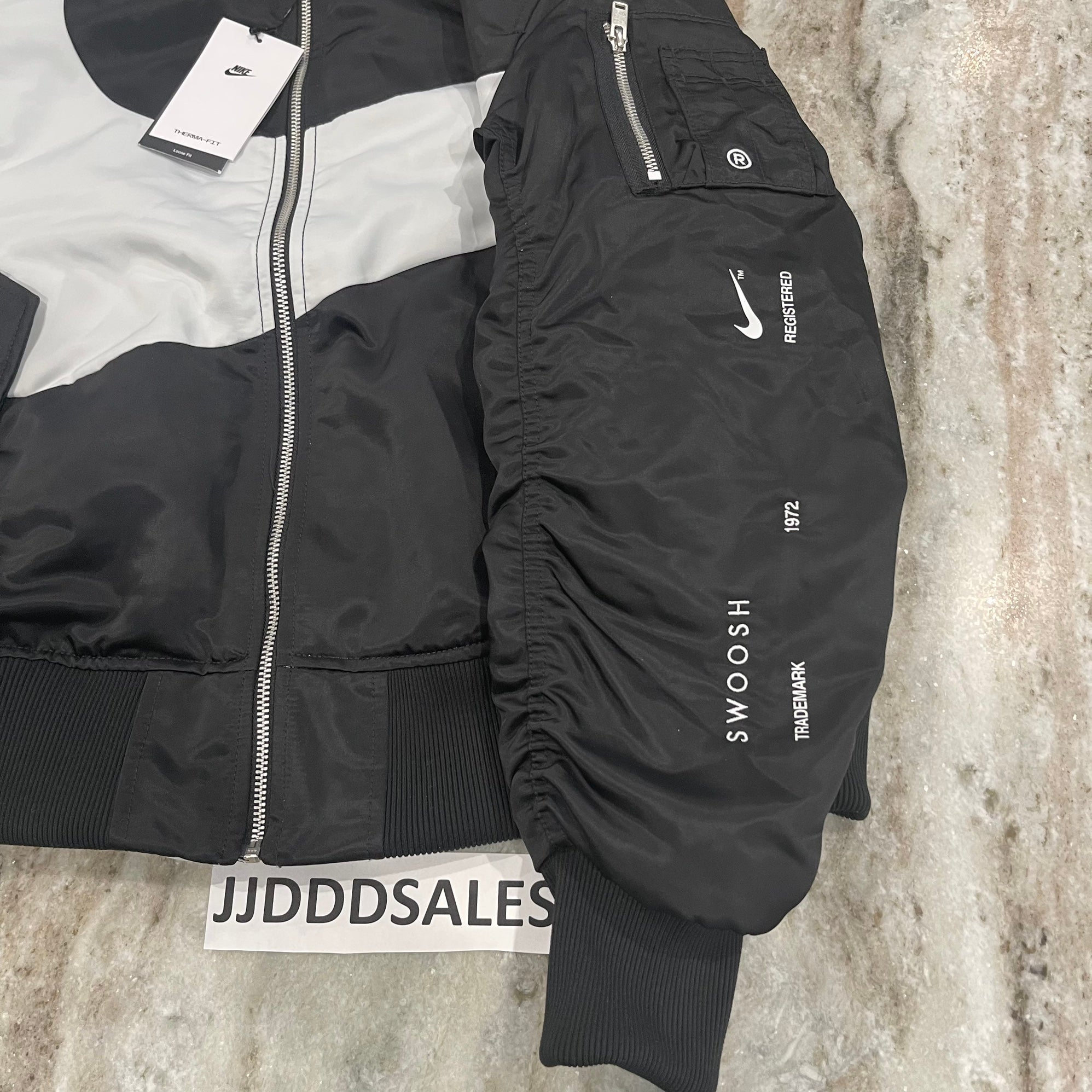 Nikelab big swoosh on sale jacket