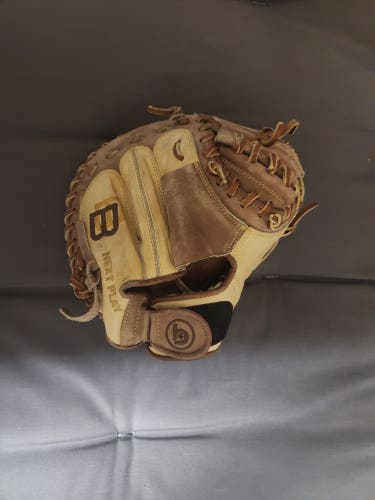 Used Right Hand Throw Catcher's Bradley Next Play Baseball Glove 33"