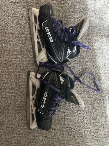 Used Bauer Regular Width Size 2 Supreme S170 Hockey Goalie Skates