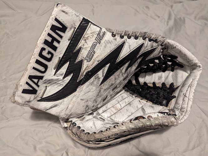 Used Regular Vaughn Epic 8880 Pro Spec