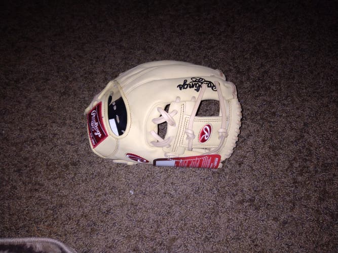 New Rawlings Right Hand Throw Infield Heart of the Hide Baseball Glove 11.5"