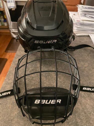 Bauer Hyperlite Black Medium/large Helmet With Bauer Oreo Cage