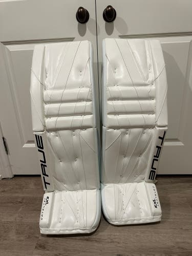 True 7x3 Goalie Pads 36+2