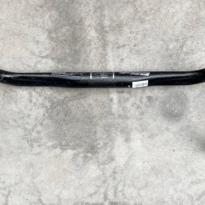 FSA SL-K Compact Carbon Road Drop Handlebar 44 cm Black (31.8/125/80mm)