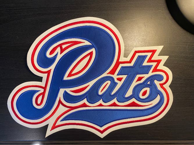 Regina Pats crest logo