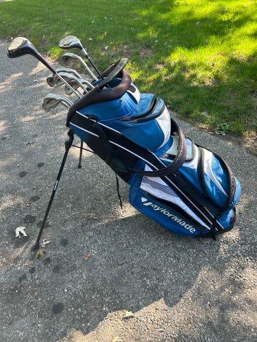 Blue TaylorMade Select Plus Golf Bag With Built In Cooler