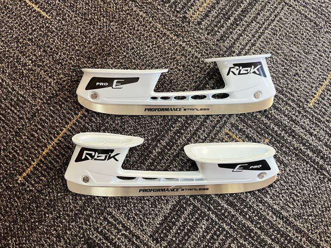 CCM/RBK 271 mm E Pro Holder And Steel - 1 Pair