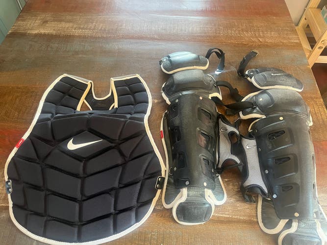 Nike Pro Catcher's Set-Adult