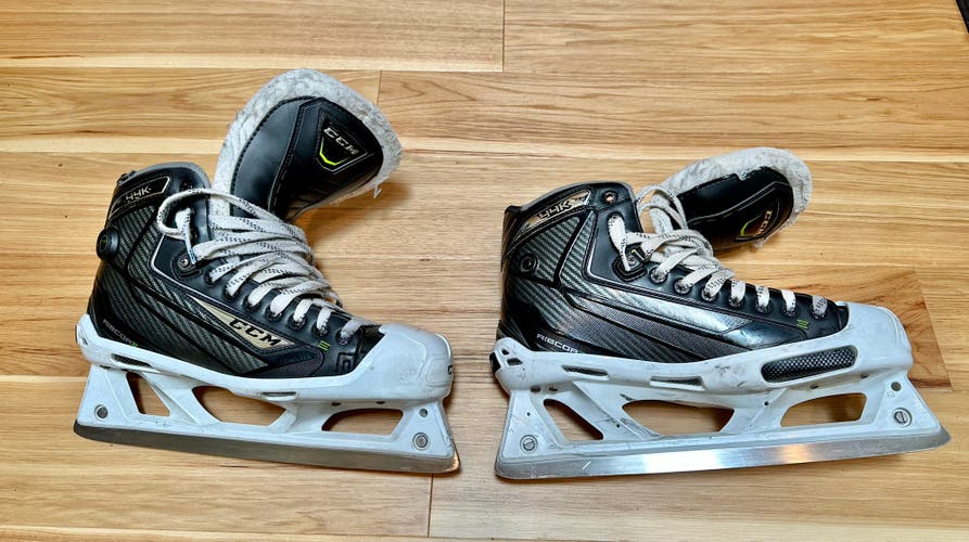 Goalie skates