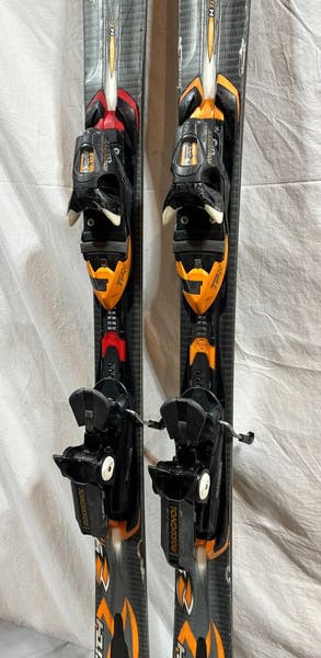 Rossignol Zenith 9 Ti 154cm 126-74-105 r=12m Skis Axial2 120