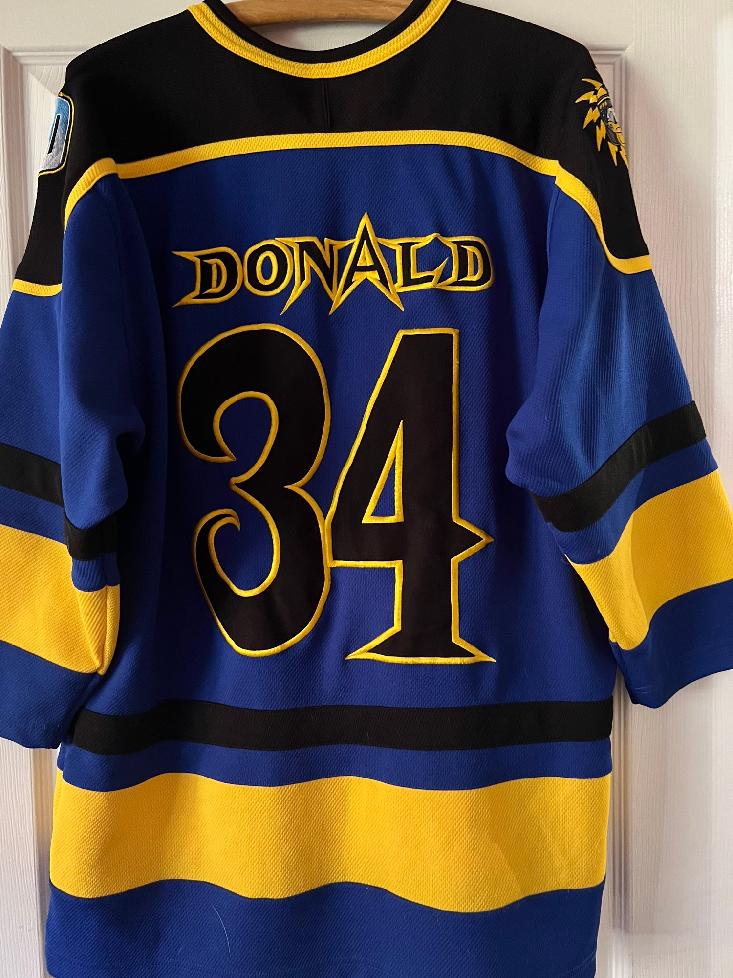 Where can find this throwback jersey with Donald's name in the