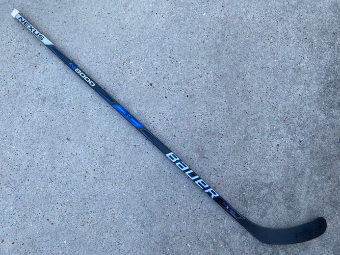 Used Senior Bauer Nexus N8000 Right Hockey Stick P92 Retail