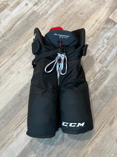 Junior Used Large CCM JetSpeed FT370 Hockey Pants Retail