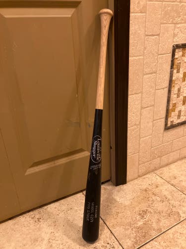 Louisville Slugger C271 Pro Stock Ash Baseball Bat 33”