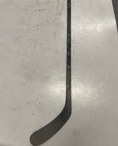 Used Right Handed P29 Trigger 6 Pro Hockey Stick