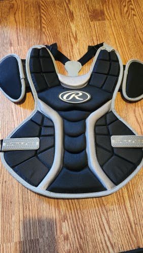 Used Rawlings Renegade Intermediate Catcher's Chest Protector
