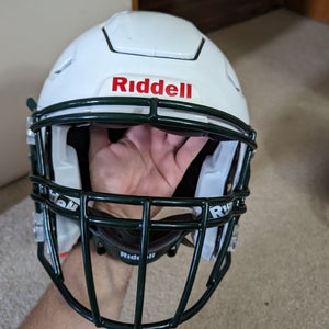 Adult New/unused Extra Large Riddell SpeedFlex Helmet