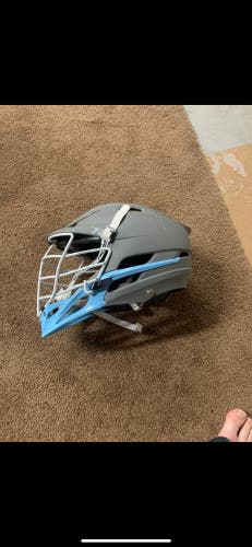 Player's Cascade R Helmet