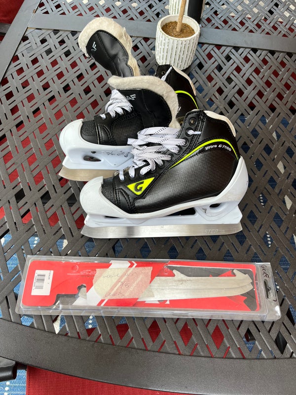 Graf G7500 Hockey Goalie Skates Size 7.5 Wide