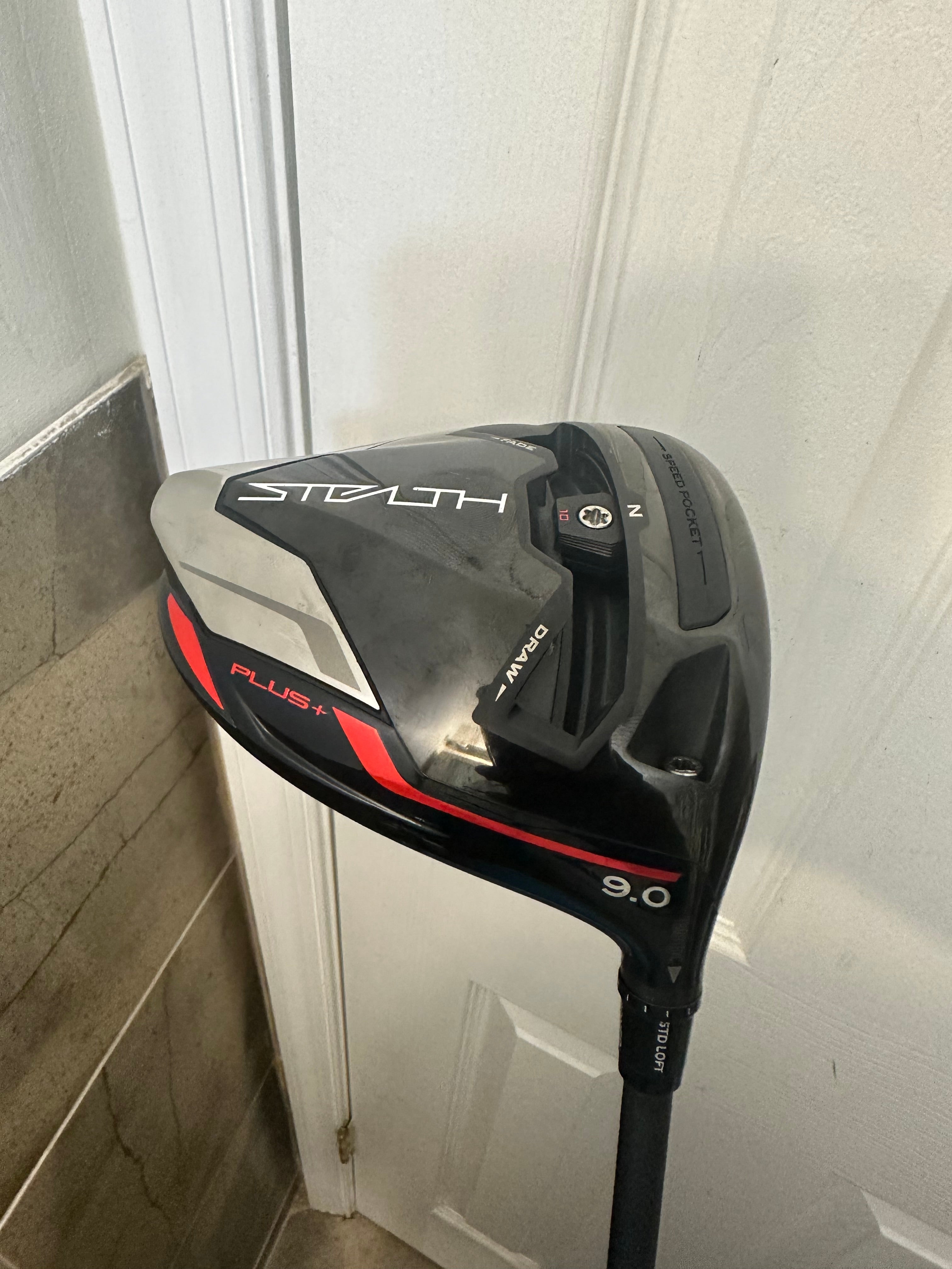 TaylorMade Stealth Plus Driver 9* Stiff Flex Right Handed