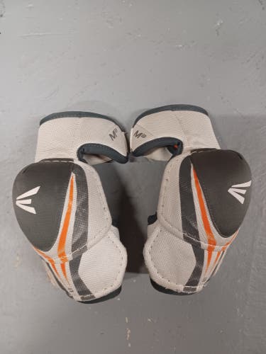 Used Junior Small Easton M3 Elbow Pads