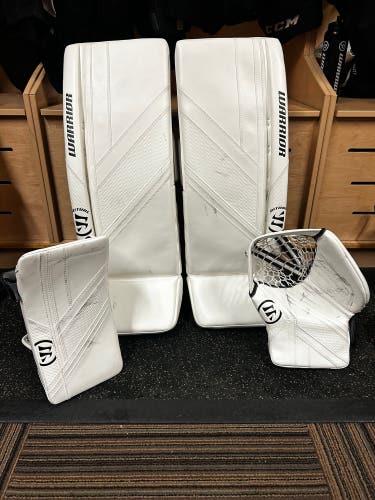 32"+1.5” Regular  Ritual G6 Pro+ Goalie Pads With 6.1 Glove