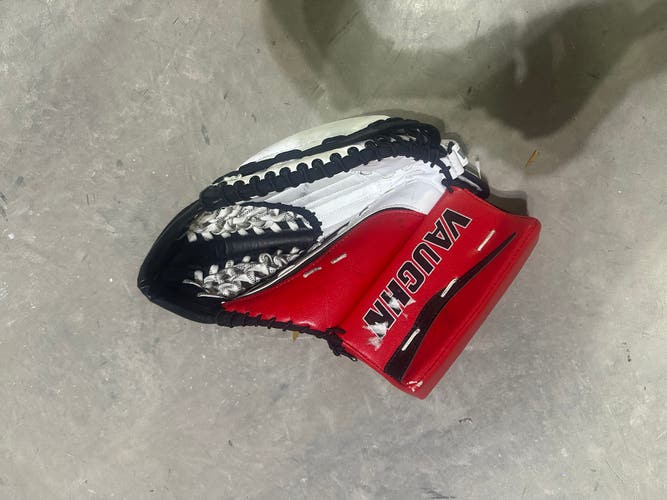 Used Regular Ventus LT68 Goalie Glove