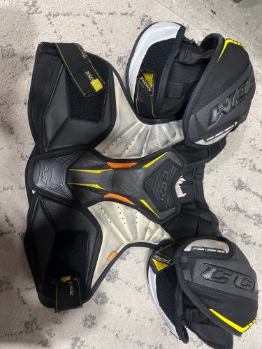 Used Large CCM Supertacks Shoulder Pads