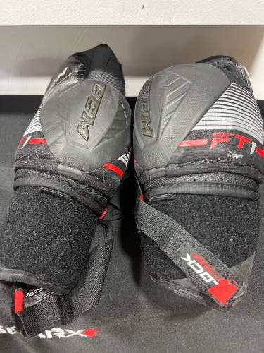 Used Extra Large CCM JetSpeed FT1 Elbow Pads