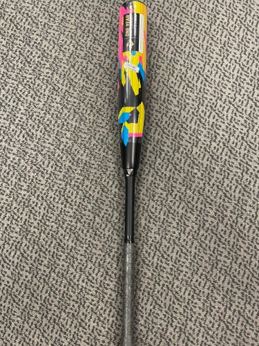 Demarini Zoa Glitch 32” 27 once USSSA bat