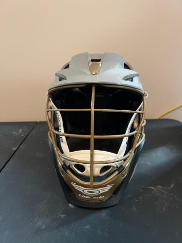 Player's Cascade S Helmet