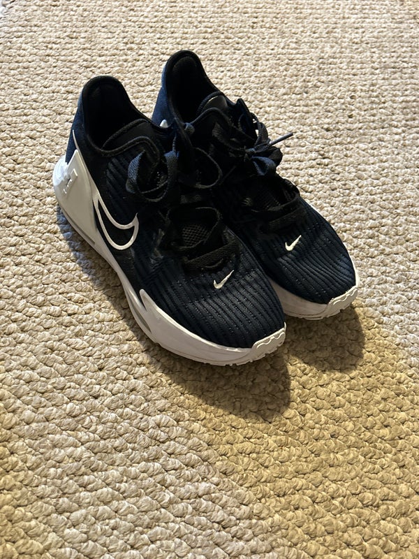 Nike labron shoes size US 7