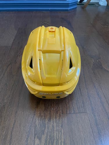 Slightly Used Bauer reakt 150 Yellow