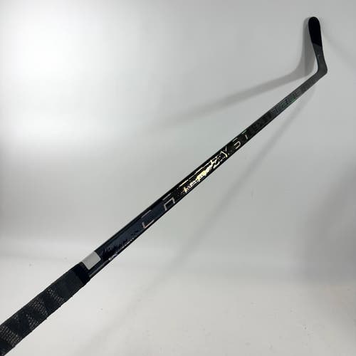 Used Left Handed True Catalyst 9X | 105 Flex | P90T Curve | Grip | Hague | A408