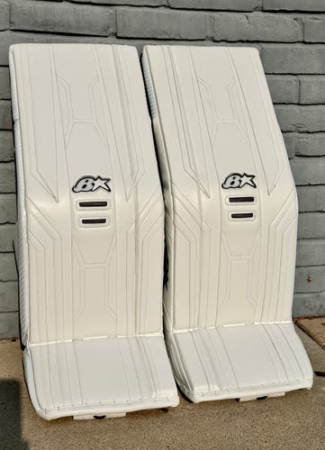 Brian's Optik 3 Pro Goalie Leg Pads 32" + 1" Mint Condition