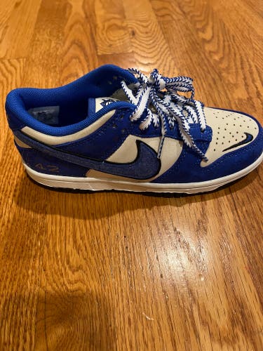 BRAND NEW! Nike dunk low size 3.5 sneakers  Jackie Robinson