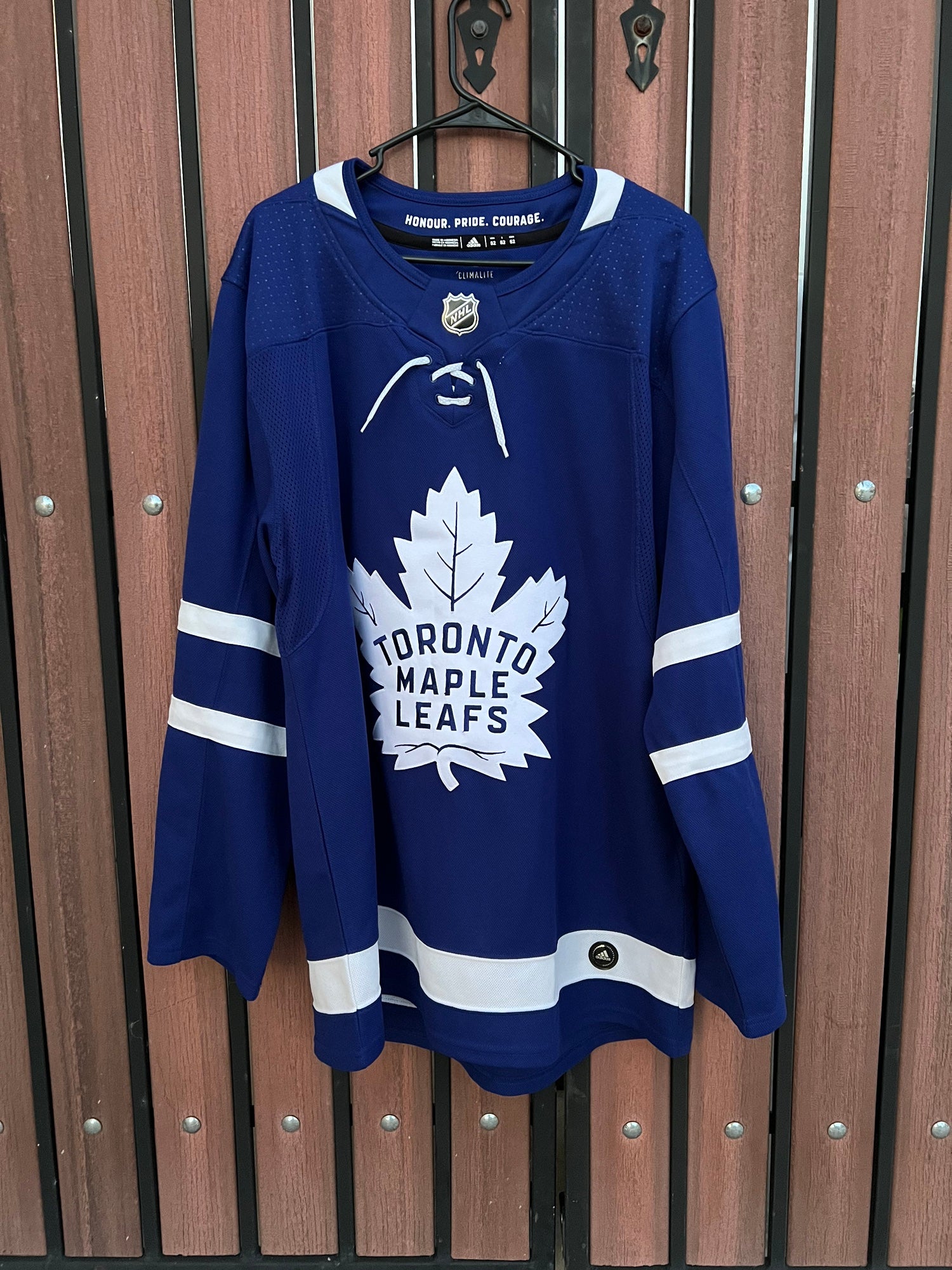 Men's Maple Leafs Authentic Pro Home Jersey