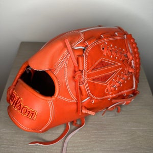 *VERY RARE* NWT Wilson Hardball Innovation Staff Pitcher's Glove ('09) FOR SALE