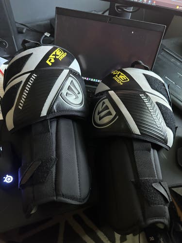 Warrior Goalie Pro+ Knee Pads