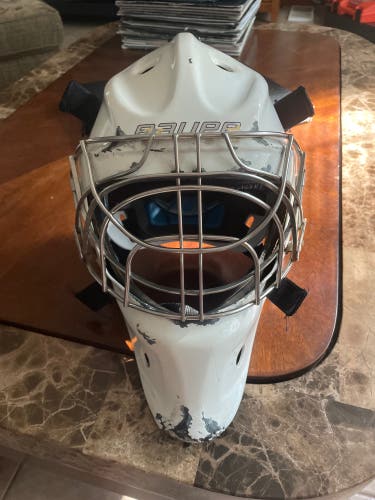 Goalie helmet Bauer