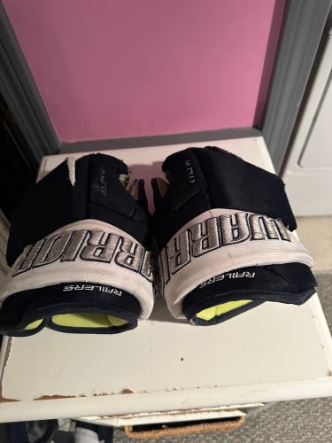Worcester Railers Used 14" Pro Stock Gloves