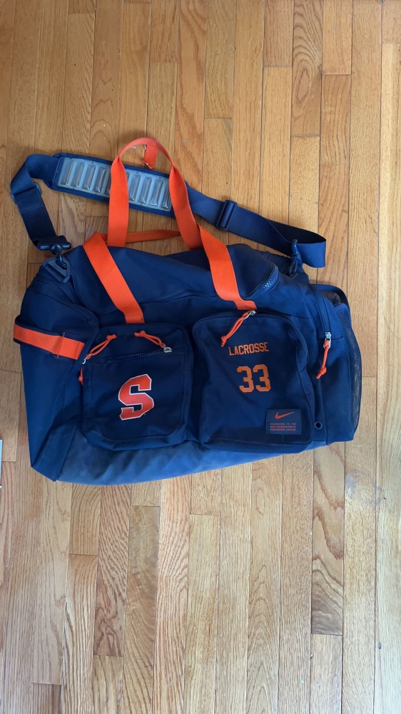 Sarycuse team issued lacrosse bag