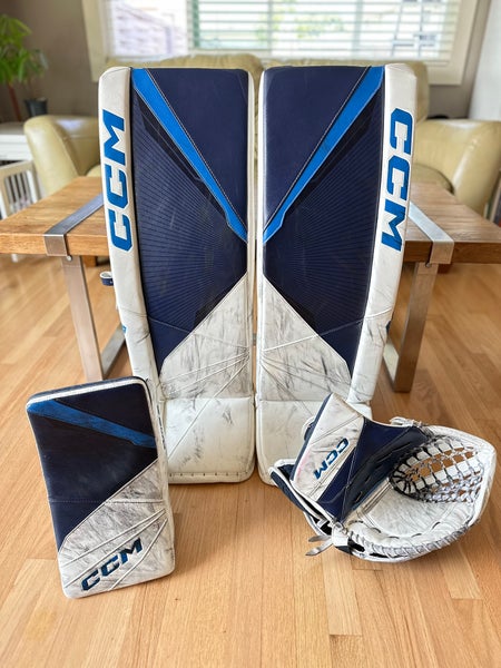Pro stock Pro Return 35+2 CCM Axis 2 Set - Pads with Axis 2 Glove (580 break) & Blocker