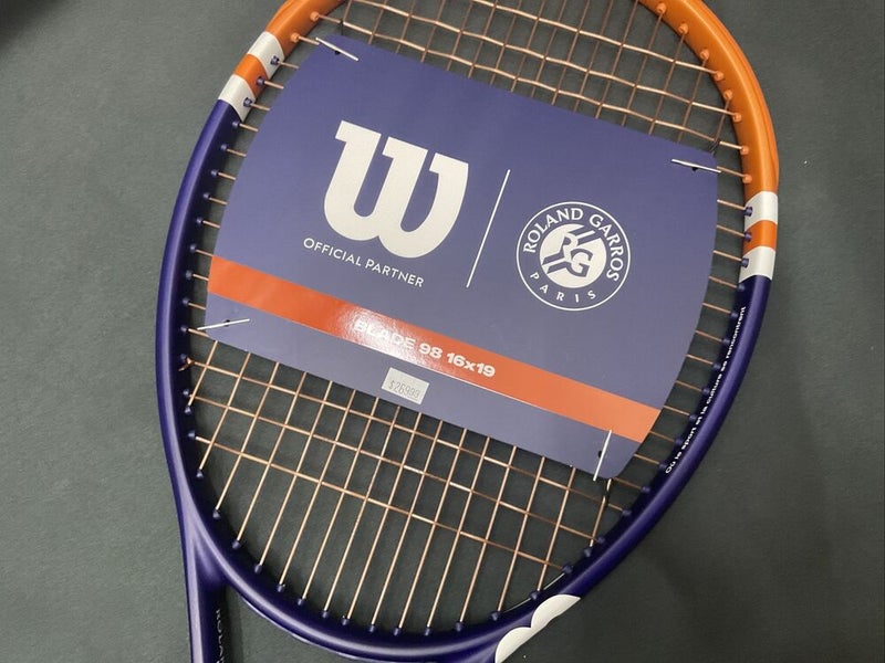 Roland-Garros Blade 98 (16x19) V8 Tennis Racket