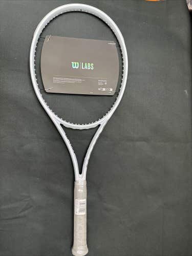 Wilson Wlabs Project Shift 99/315 18x20 Unstrung Tennis Racquet 4 1/4